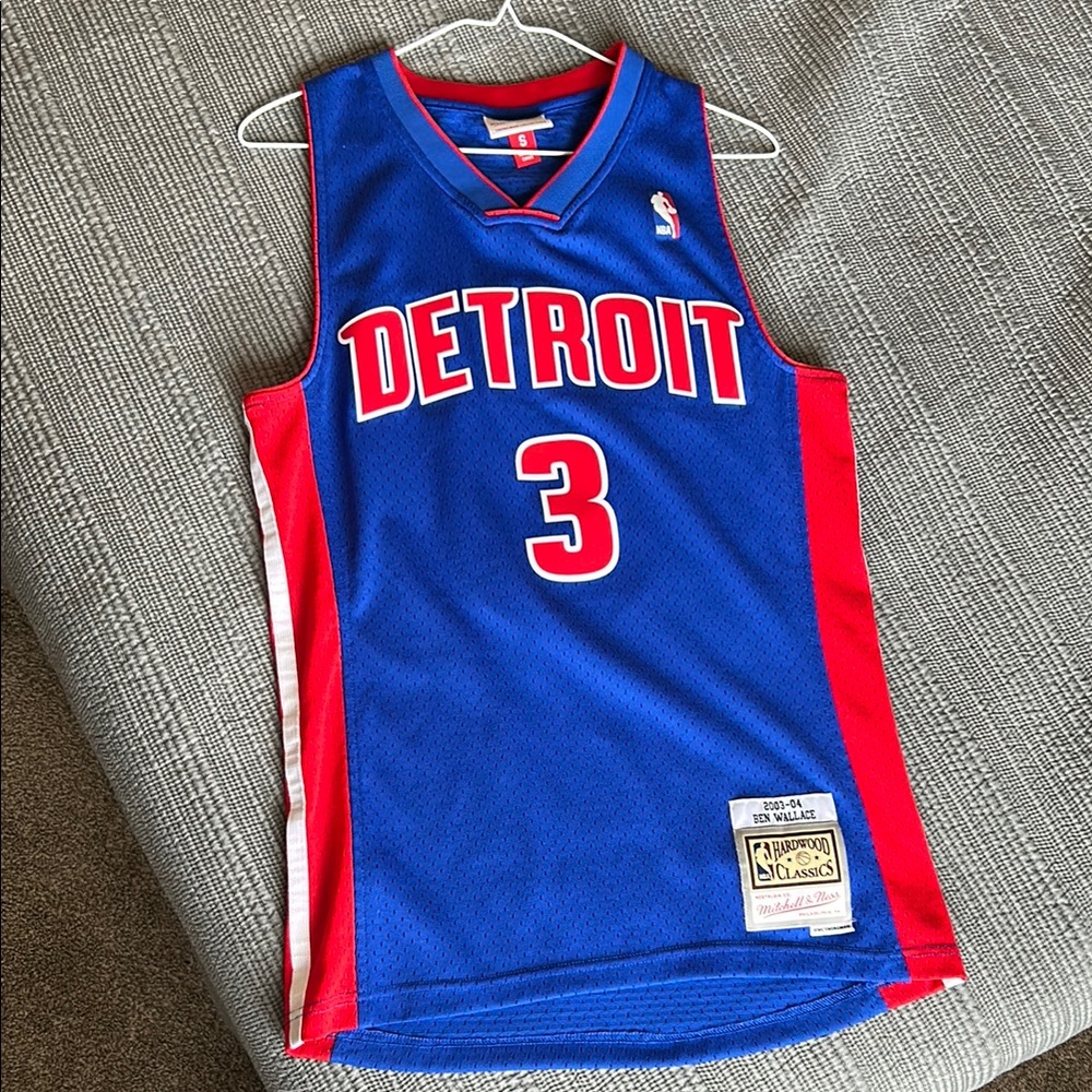 Mitchell & Ness ‘03-‘04 Ben Wallace Away Jersey